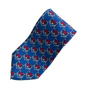 Gucci Mens Tie. 100% Silk Made in Italy. Colors; Dark Blue with Red Fans.